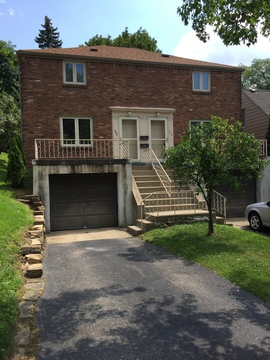 709 Vallevista Ave in Pittsburgh, PA - Foto de edificio
