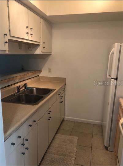 6324 Newtown Cir-Unit -24A5 in Tampa, FL - Building Photo