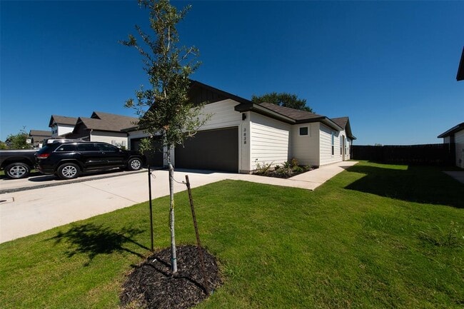 383 Cross Barn Blvd