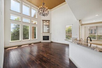 27 Tioga Pl in Tomball, TX - Building Photo - Building Photo
