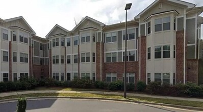2741 Dr Carver Rd in Charlotte, NC - Building Photo - Building Photo