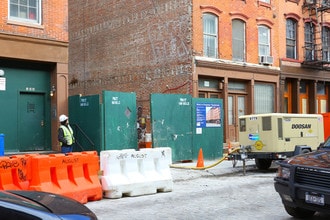 246 Front St in New York, NY - Foto de edificio - Building Photo