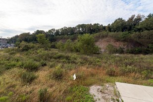 Rock Hill Road in Bala Cynwyd, PA - Building Photo