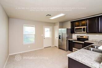 11958 Horse Cyn in San Antonio, TX - Foto de edificio - Building Photo