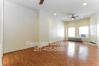 7774 Montgomery Ave in Melrose Park, PA - Building Photo - Building Photo