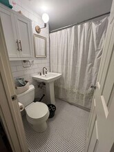 1148 Lott Ave in Austin, TX - Foto de edificio - Building Photo