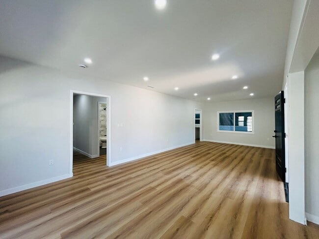 14726 Friar St in Los Angeles, CA - Building Photo - Building Photo