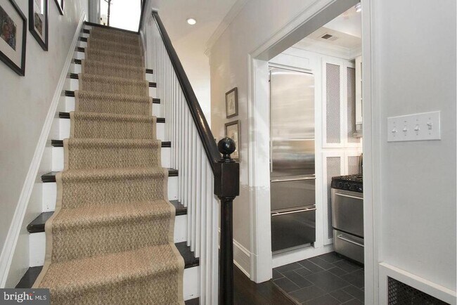 2706 N St NW in Washington, DC - Building Photo - Building Photo