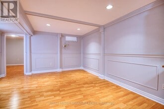 7299 Sandhurst Dr in Mississauga, ON - Building Photo - Building Photo