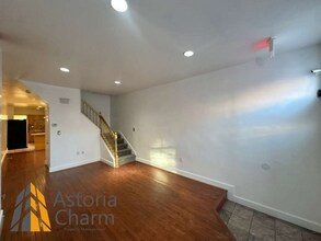 1442 Aisquith St in Baltimore, MD - Building Photo - Building Photo