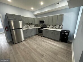 1716 W Oxford St in Philadelphia, PA - Building Photo - Building Photo