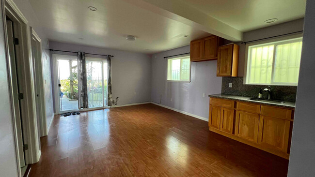 146 Alta Vista Way in Daly City, CA - Building Photo - Building Photo