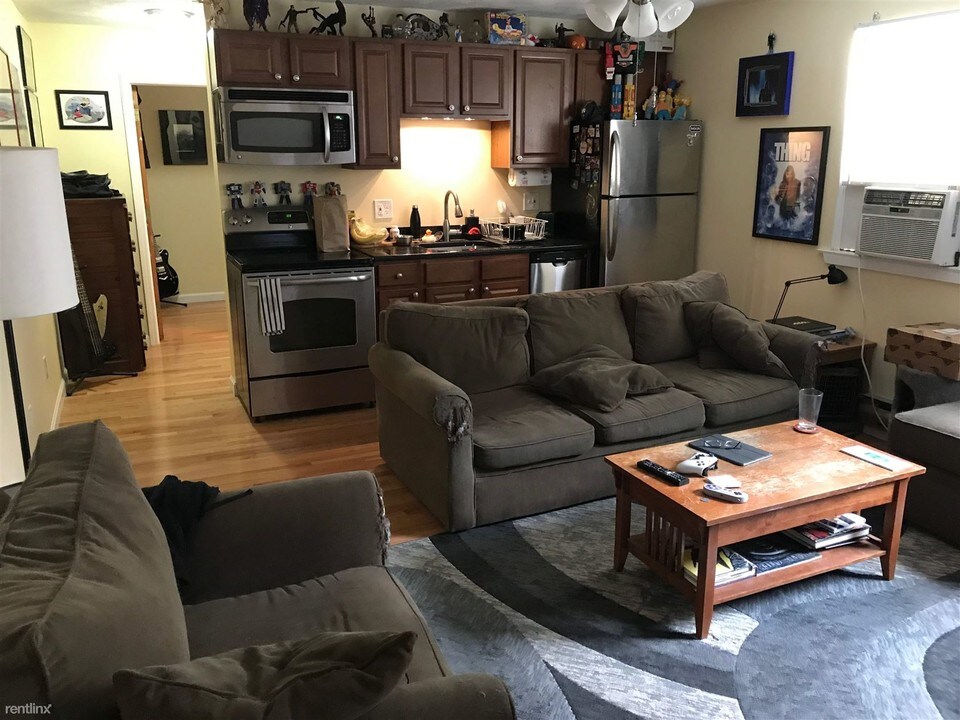 217 Holland St-Unit -# 31 in Somerville, MA - Building Photo