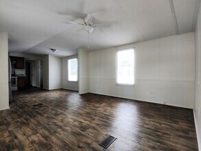 1004 10th St in Piney Green, NC - Building Photo - Building Photo