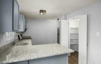 1721 Springhouse Ct in Frederick, MD - Building Photo - Building Photo