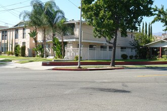 1205 Stanley Ave in Glendale, CA - Building Photo - Building Photo