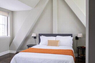 225 E Michigan St in Milwaukee, WI - Building Photo - Building Photo