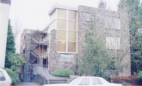 The Shuksan Apartments in Seattle, WA - Building Photo - Building Photo