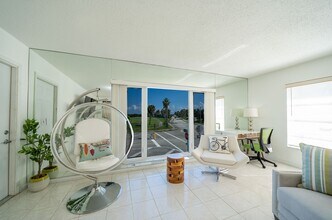 6 Lucerne Ave in Lake Worth, FL - Building Photo - Building Photo