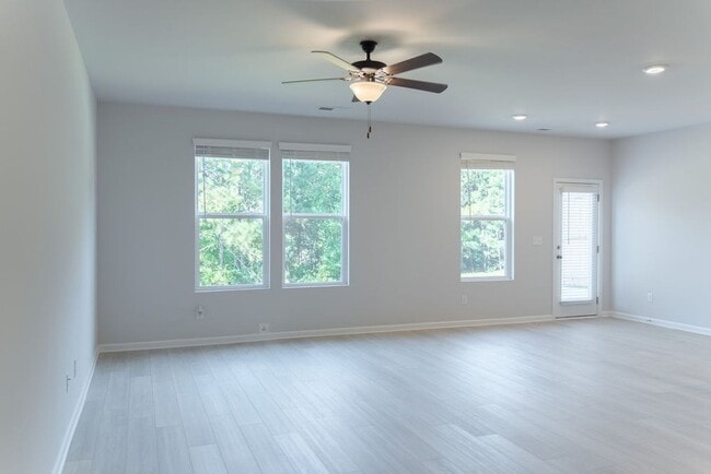 3180 Alana Ct in Opelika, AL - Building Photo - Building Photo