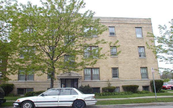 7804 S Maryland Ave in Chicago, IL - Foto de edificio