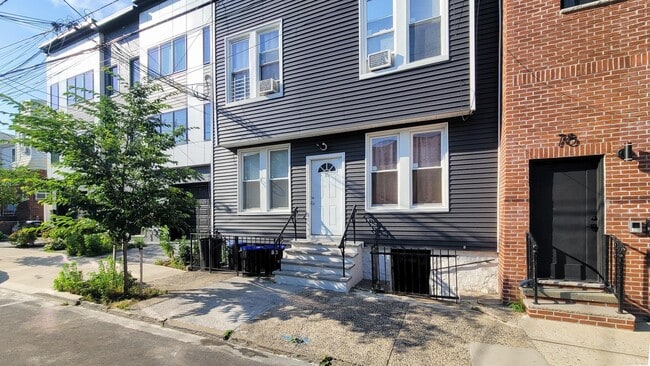 property at 80 Paterson St