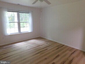 87A W Bluebell Ln in Mount Laurel, NJ - Building Photo - Building Photo