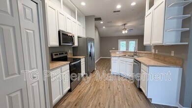 86269 Venetian Ave in Yulee, FL - Building Photo - Building Photo