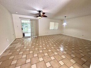2006 Deanna Dr in Apopka, FL - Building Photo - Building Photo