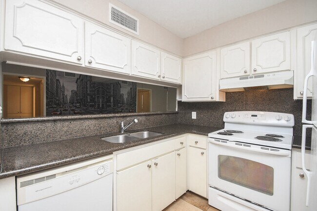 property at 2585 Marilee Ln