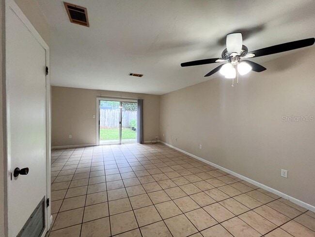 2622 SW 38th Pl in Gainesville, FL - Building Photo - Building Photo