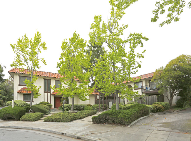 1060 Noriega Ave in Sunnyvale, CA - Foto de edificio - Building Photo