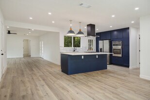 110 Glenn Ave in Rockwall, TX - Building Photo