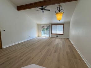 9612 24th Pl NE-Unit -A in Lake Stevens, WA - Building Photo - Building Photo
