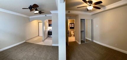 Burbank Center Apartments in Burbank, CA - Foto de edificio - Building Photo