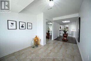 1226 Leslie Dr in Innisfil, ON - Building Photo