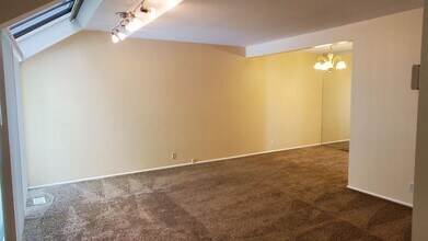 975 Essex Ct Way in Midvale, UT - Building Photo - Building Photo