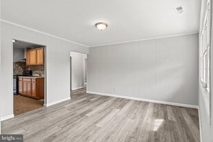 176 Lemmon Ave in Pemberton, NJ - Building Photo