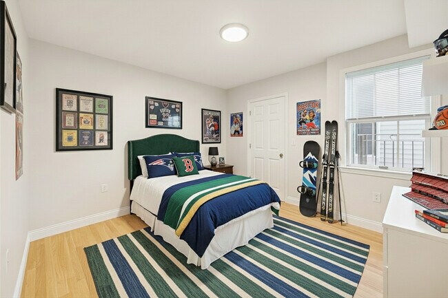157 M St in Boston, MA - Building Photo - Building Photo