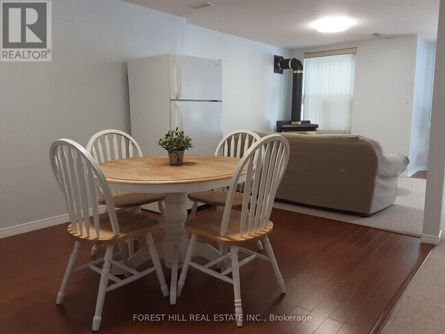 property at 3 Longman Dr