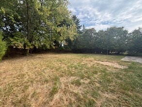 127 St Croix Dr in Pittsburgh, PA - Building Photo - Building Photo