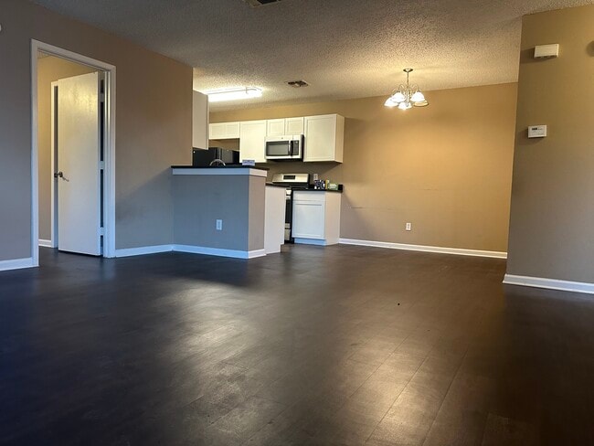 1815 Gracy Farms Ln, Unit A