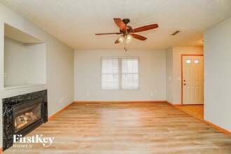 2014 Dumont St in Newark, OH - Building Photo - Building Photo