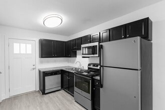 Cliff Corners in Birmingham, AL - Building Photo - Interior Photo