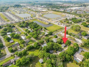 4851 Kirby Loop Rd in Fort Pierce, FL - Building Photo - Building Photo