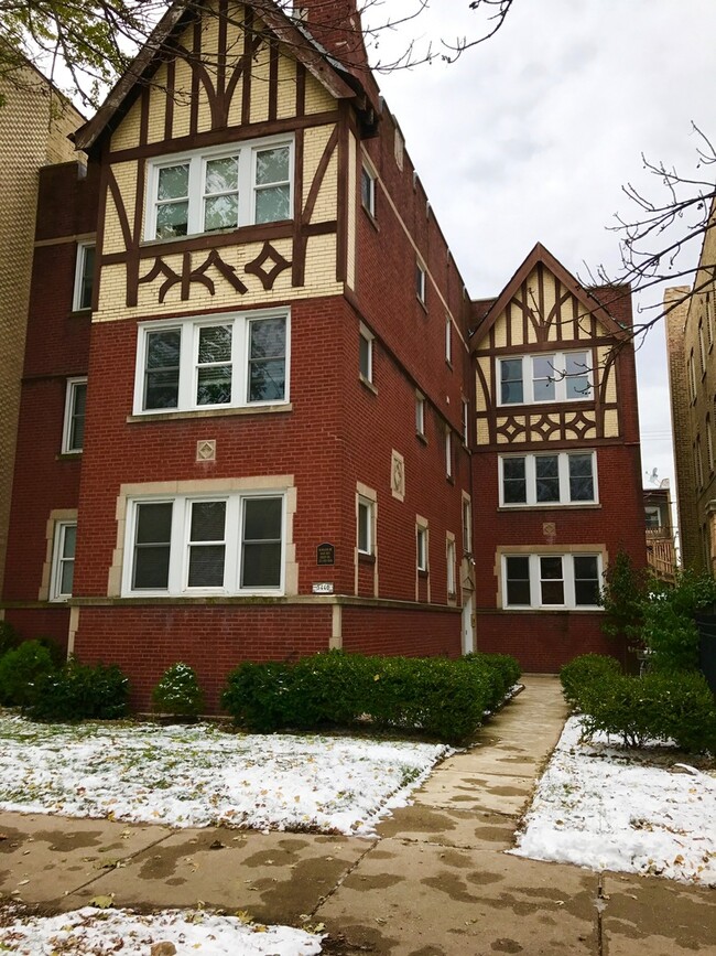 property at 5440 N Campbell Ave