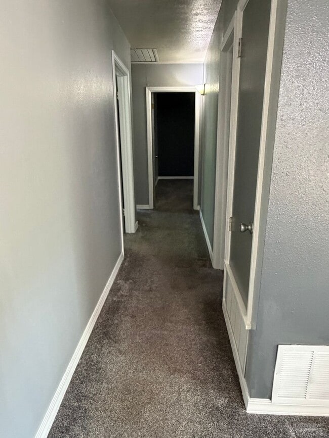 700 Hillside Dr in Fort Smith, AR - Building Photo - Building Photo