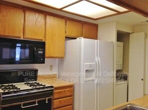 799 Brookstone Rd in Chula Vista, CA - Building Photo - Building Photo