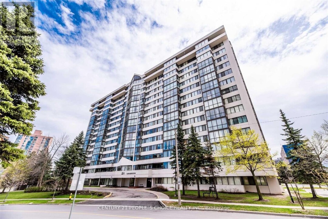 21-1421 Markbrook Ln in Toronto, ON - Building Photo