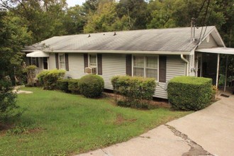 Well Located N Knoxville Duplex -2 BR Units in Knoxville, TN - Building Photo - Other